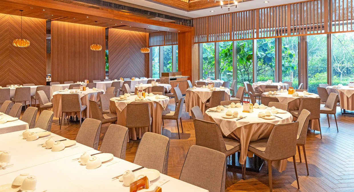 Austronesian Chanson · Tropical Southeast Asian Cuisine